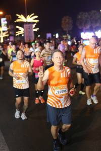 BIB: 201, 22663, 22595
                            <button type="button" onclick="openModal(23225687)" class="btn btn-primary btn-sm float-right btn-popup" data-toggle="modal" data-target=".modal-high-quality">
                        <i class="fas fa-shopping-cart"></i> Add to Cart
                    </button>
                                            <button type="button" onclick="isThisMe(23225687, true)" class="btn btn-success btn-sm float-right btn-popup btn-isme hidden" data-toggle="tooltip" data-placement="bottom" title="นี่คือรูปของคุณใช่ไหม คลิกที่นี่เพื่อเอาเข้าอัลบั้ม">
                        <i class="fas fa-plus"></i> Add to album
                    </button>
                    <button type="button" onclick="isThisMe(23225687, false)" class="btn btn-warning btn-sm float-right btn-popup btn-isnotme hidden">
                        <i class="fas fa-ban"></i> Remove from album
                    </button>